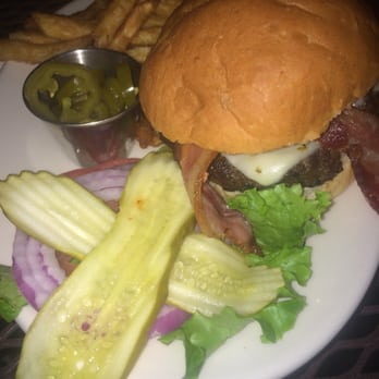 Flat Branch Pub & Brewing - Bacon flat branch pub burger - American Near Me - Columbia, Missouri