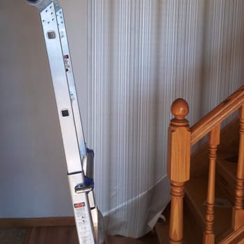 Walls R Us - Wallpapering a foyer/stairway - Painters Near Me Walls R Us - Wallpapering a foyer/stairway - Painters Near Me