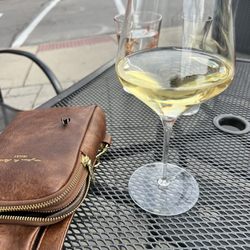 Crafts & Vines - Chenin blanc on tap! Plus a winged little friend!
