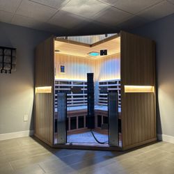 Wellness Sauna & Cryotherapy - Infrared Sauna with Red Light Therapy