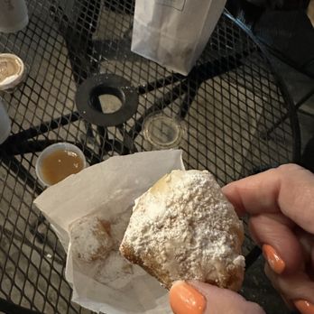 Mo'Bay Beignet - 3 Pieces of Beignets - Coffee & Tea Near Me - Mobile, Alabama
