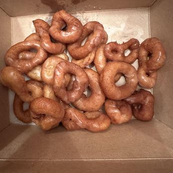 The Original Rainbow Cone - Dozen Donuts - Ice Cream & Frozen Yogurt Near Me - Flossmoor, Illinois The Original Rainbow Cone - Dozen Donuts - Ice Cream & Frozen Yogurt Near Me - Flossmoor, Illinois