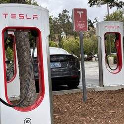 Tesla Supercharger - Calabasas - In The Commons at Calabasas Parking lot