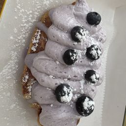 taro berry fusion croffle taro berry fusion croffle