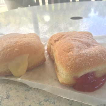 Tex Drive In - Buvarian cream and guava - Fast Food Near Me - Honokaa, Hawaii