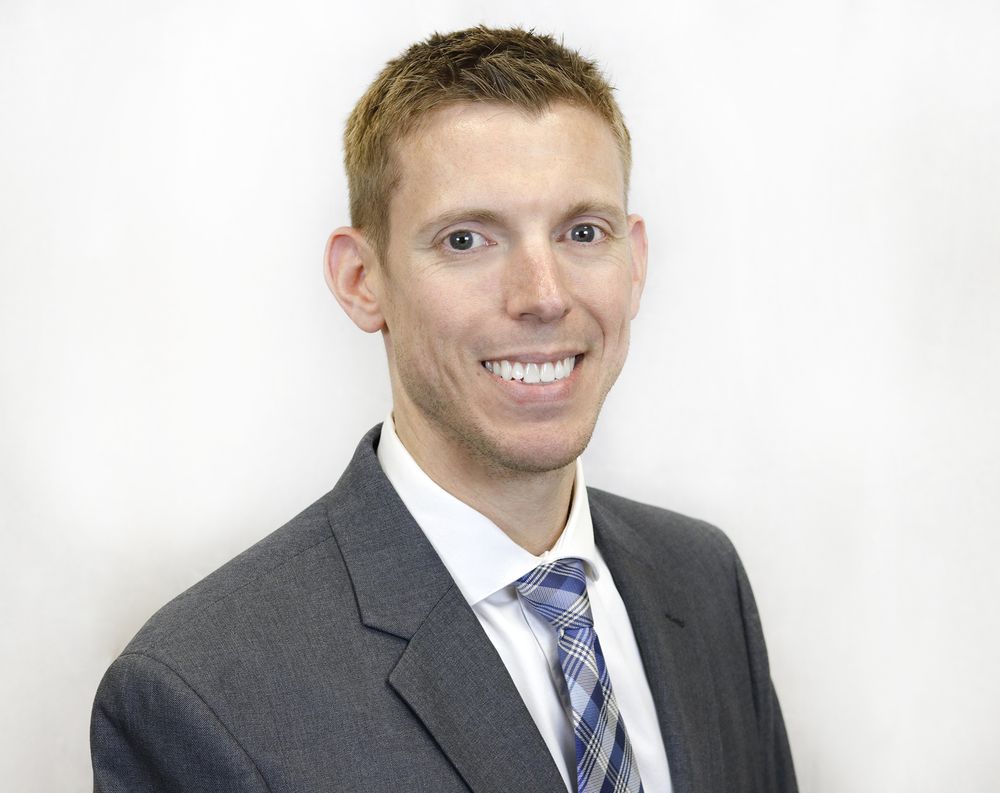 MIDWEST EYE CONSULTANTS Updated May 2024 22 Reviews 485 W Dussel