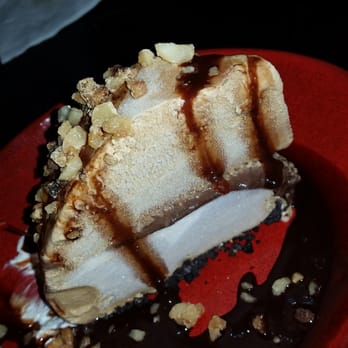 Maui Brewing - way better than Hula pie - Brewpubs Near Me - Lahaina, Hawaii Maui Brewing - way better than Hula pie - Brewpubs Near Me - Lahaina, Hawaii