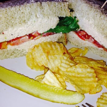 The Coffee Shack - Chicken salad sandwich with dill bread.  It was OK - Coffee & Tea Near Me - Captain Cook, Hawaii