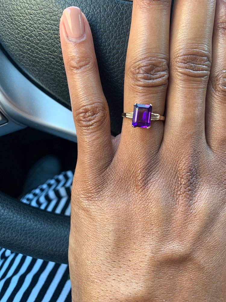 TOWER DIAMOND JEWELRY Updated October 2024 13 Photos & 26 Reviews 2050 S University Dr