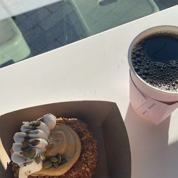 Magic Donuts & Coffee - Cheesecake donut - Donuts Near Me - San Francisco, California Magic Donuts & Coffee - Cheesecake donut - Donuts Near Me - San Francisco, California