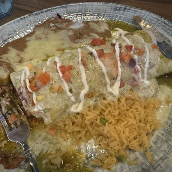 Plaza Azteca - Mexican Near Me - Evesham, New Jersey