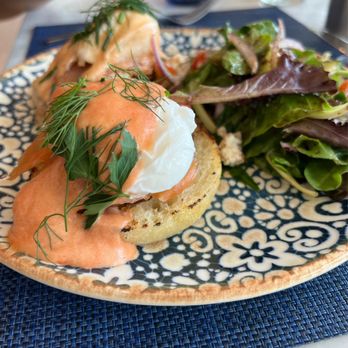 Anise Wine Bar- The Village Dallas - Smoked salmon Benedict - Wine Bars Near Me - Dallas, Texas