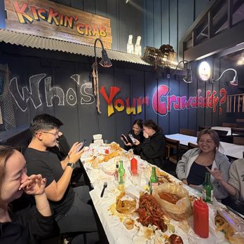 Kickin' Crab - Downtown Fullerton - Cajun/Creole Near Me - Fullerton, California