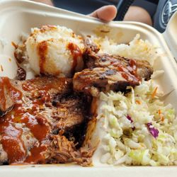 Ma'ona Lunch Counter - Bbq brisket, Cole slaw, and rice