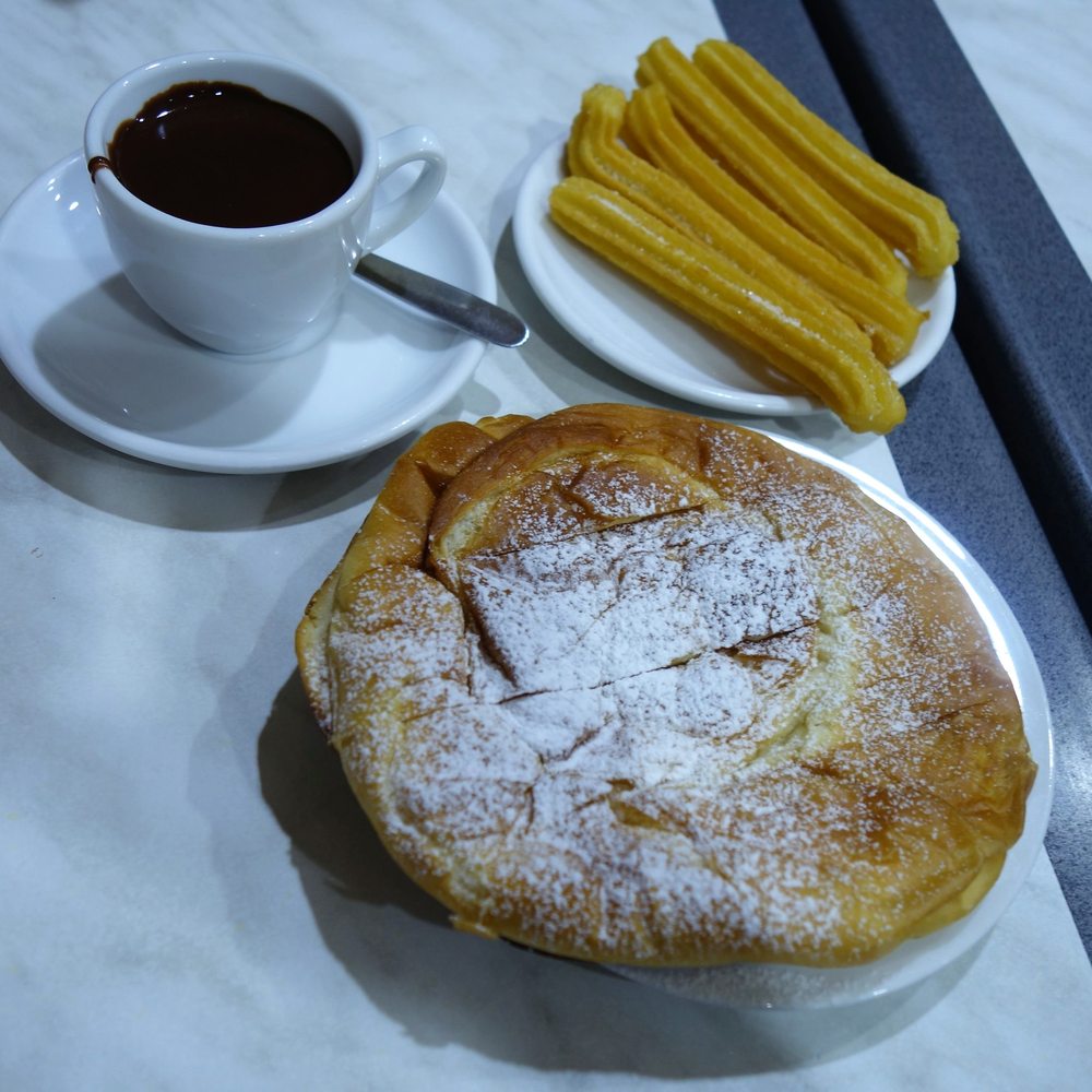 La Pallaresa - Hot Chocolate, Churros, Ensaimada Farcida 09/09/17 @endoedibles on Instagram for more - Coffee & Tea Near Me - Barcelona, B