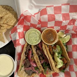 Panchos taqueria - La Lengua (tongue), carne asada (steak), pastor (pork)