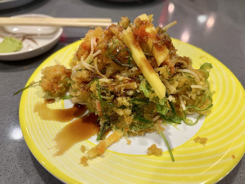 Umami Revolving Sushi