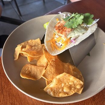 Leilani's On The Beach - Fish tacos - Seafood Near Me - Lahaina, Hawaii