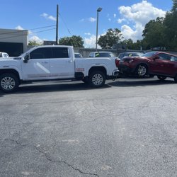 Solomon And Son Towing And Recovery - Accident towing with Deductible assistance available
