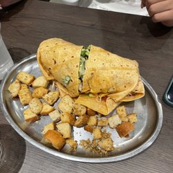 Salata - Southwestern tortilla wrap with romaine, chicken, veggies, and croutons on the side
