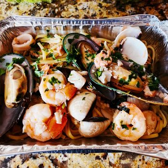 Operacaffe - Linguine di Mare (usually spaghetti, but subbed with linguine per my request) - Italian Near Me - San Diego, California Operacaffe - Linguine di Mare (usually spaghetti, but subbed with linguine per my request) - Italian Near Me - San Diego, California