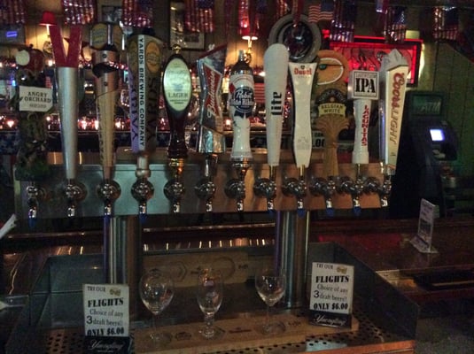 Nickels Tavern by null