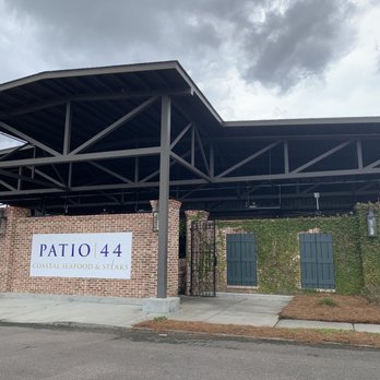 Patio 44 - Entrance view - Cajun/Creole Near Me - Hattiesburg, Mississippi Patio 44 - Entrance view - Cajun/Creole Near Me - Hattiesburg, Mississippi