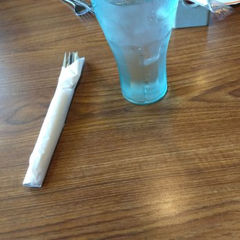Denny's - Got my order wrong 2 times. Left without eating. End of discussion. - Diners Near Me - Northridge, California