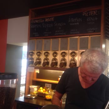 220Grad - Home roasted coffee - Coffee & Tea Near Me - Salzburg, 5 220Grad - Home roasted coffee - Coffee & Tea Near Me - Salzburg, 5