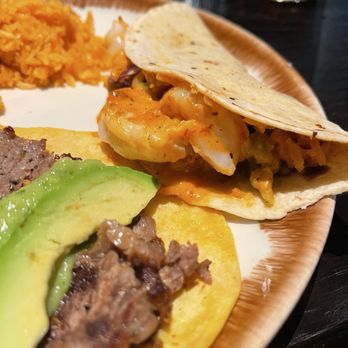 La Popular - Mexican Near Me - Porter Ranch, California La Popular - Mexican Near Me - Porter Ranch, California