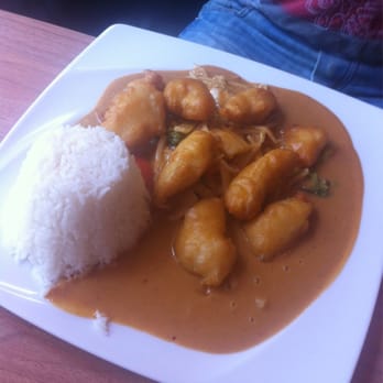 Kim Fat - Gebackenes Hühnchen in Ersnusssoße - Chinese Near Me - Karlsruhe, BW
