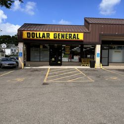 Dollar General - The place where I got racially disrespected towards me and my dog.