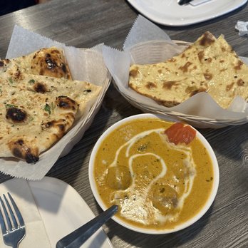 Bawarchi Biryanis - Malai Kofta Garlic Naan Tandoori Roti Butter - Indian Near Me - Indianapolis, Indiana Bawarchi Biryanis - Malai Kofta Garlic Naan Tandoori Roti Butter - Indian Near Me - Indianapolis, Indiana
