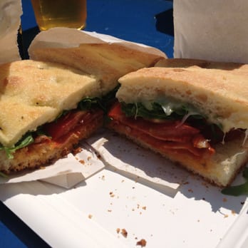 Oberer Letten - focaccia mit salami - Swimming Pools Near Me - Zürich, ZH