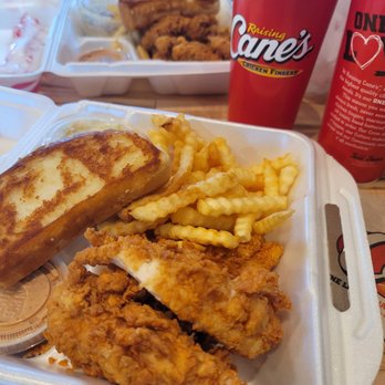 Raising Cane's Chicken Fingers - The box combo - Chicken Shop Near Me - Sterling, Virginia Raising Cane's Chicken Fingers - The box combo - Chicken Shop Near Me - Sterling, Virginia