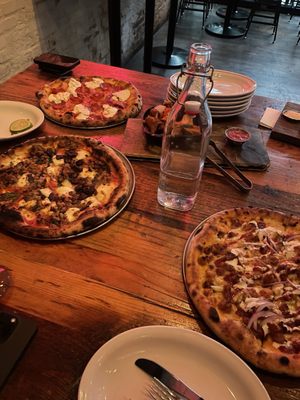 Parlor Pizza Bar River North by null