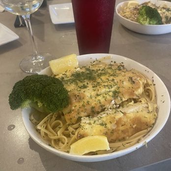 Papa's Raw Bar - Triple Tail Snapper with Linguine & Broccoli - Seafood Near Me - Lighthouse Point, Florida