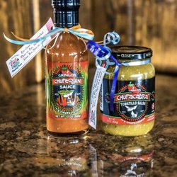 2 Gringos Chupacabra - Have you tried our salsas??