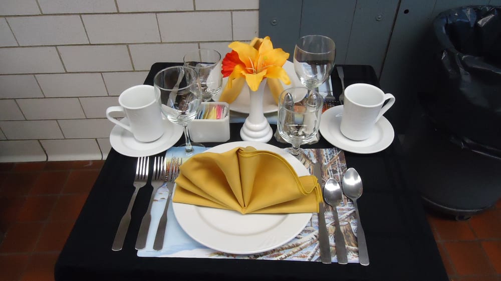 Oliver Smith Restaurant Image