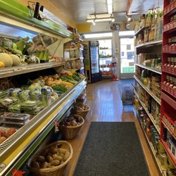 Food Shoppe - Fresh produce (I got some really good looking blueberries for just $5.99)