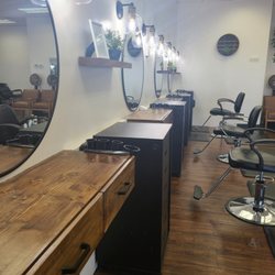Hairs2You Salon