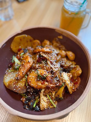 SHINYI Handmade Dumplings | dumpling house of 416 by null