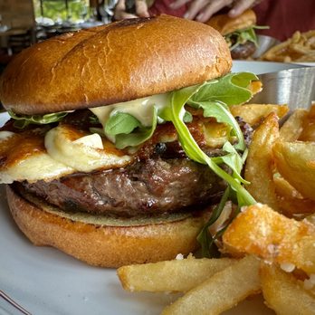 Davanti Enoteca - Davanti Burger - Italian Near Me - Western Springs, Illinois Davanti Enoteca - Davanti Burger - Italian Near Me - Western Springs, Illinois