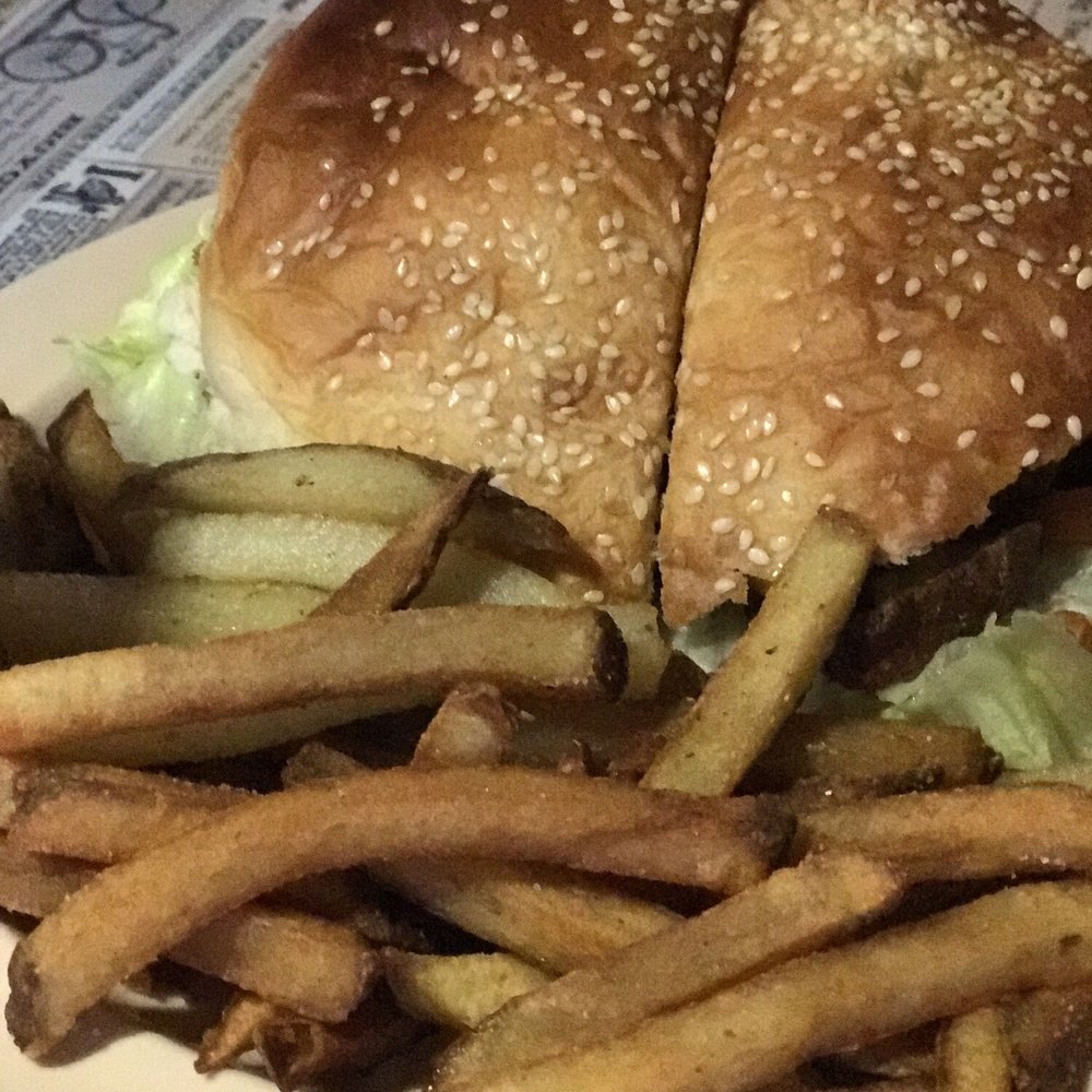Lunch Box - The cheese burger is good tough ! But not the greasy and burn fries - Diners Near Me - Phoenix, Arizona