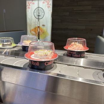 Sushi Train - Conveyor belt - Sushi Bars Near Me - Minneapolis, Minnesota