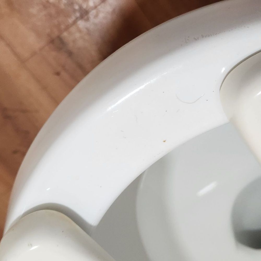 Motel 6 - Toilet rim - Hotels Near Me - Salina, Kansas Motel 6 - Toilet rim - Hotels Near Me - Salina, Kansas