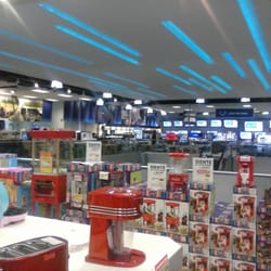 Best Buy - Hermosamente innecesario!