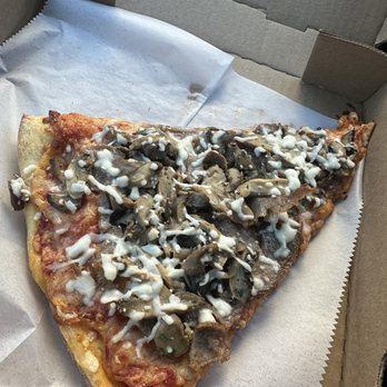 Famous Ray's Pizza - Disappointing slice of mushroom and sausage - Pizza Near Me - Phoenix, Arizona Famous Ray's Pizza - Disappointing slice of mushroom and sausage - Pizza Near Me - Phoenix, Arizona