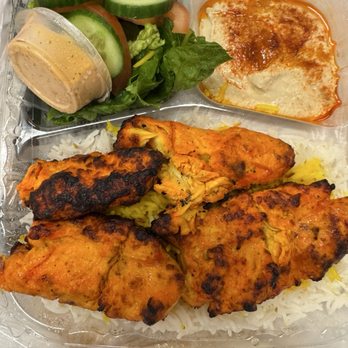 Fresh Grill Mediterranean - Chicken kebab plate made with chicken breast and super fresh - Persian/Iranian Near Me - Los Angeles, California Fresh Grill Mediterranean - Chicken kebab plate made with chicken breast and super fresh - Persian/Iranian Near Me - Los Angeles, California