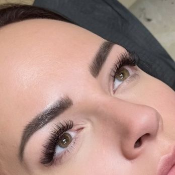 Lash Composition - Black Hybrid Lashes - Eyelash Service Near Me - Fort Lauderdale, Florida Lash Composition - Black Hybrid Lashes - Eyelash Service Near Me - Fort Lauderdale, Florida